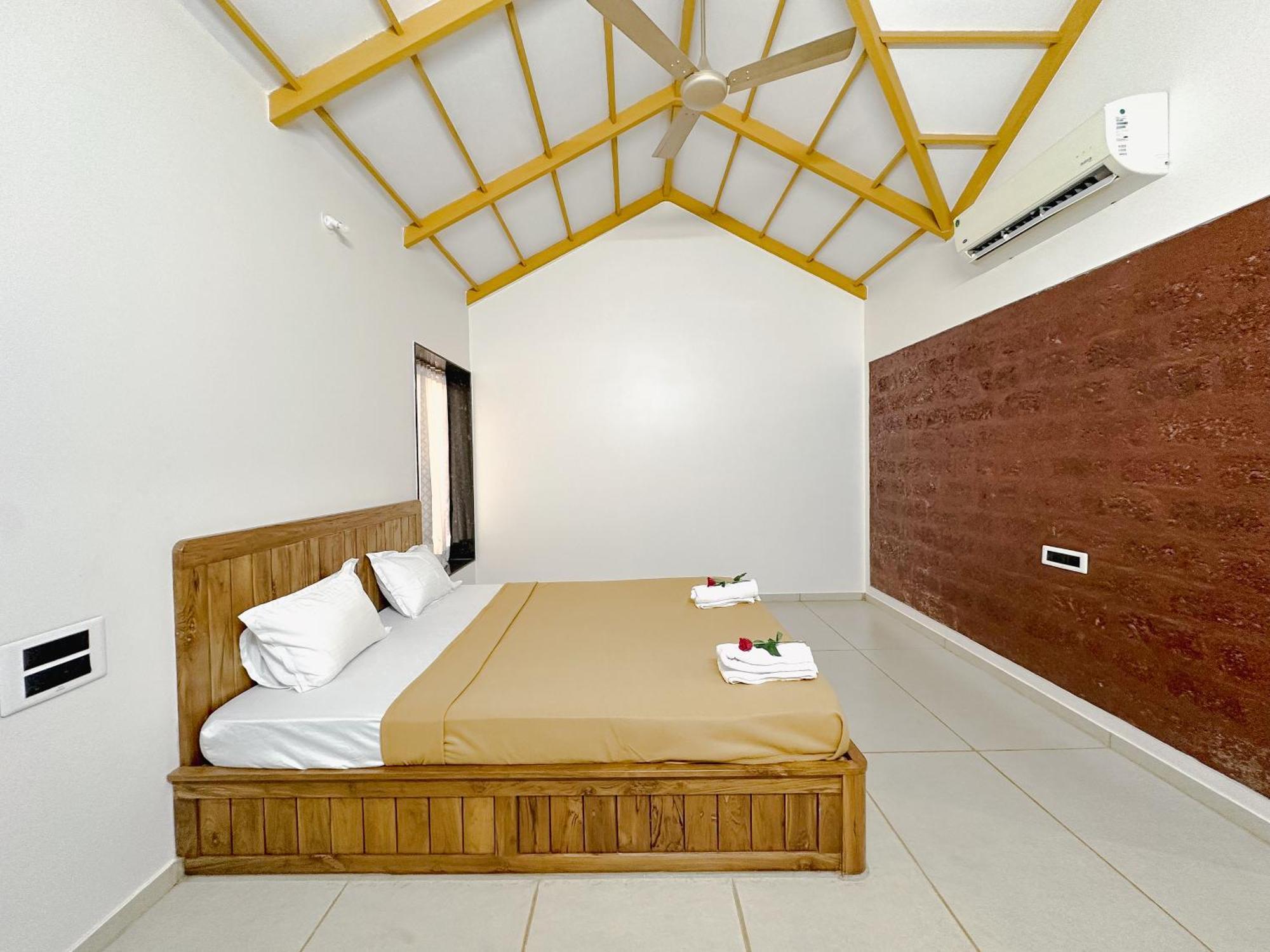 Prasad Villas And Homestay Mathagāva Buitenkant foto